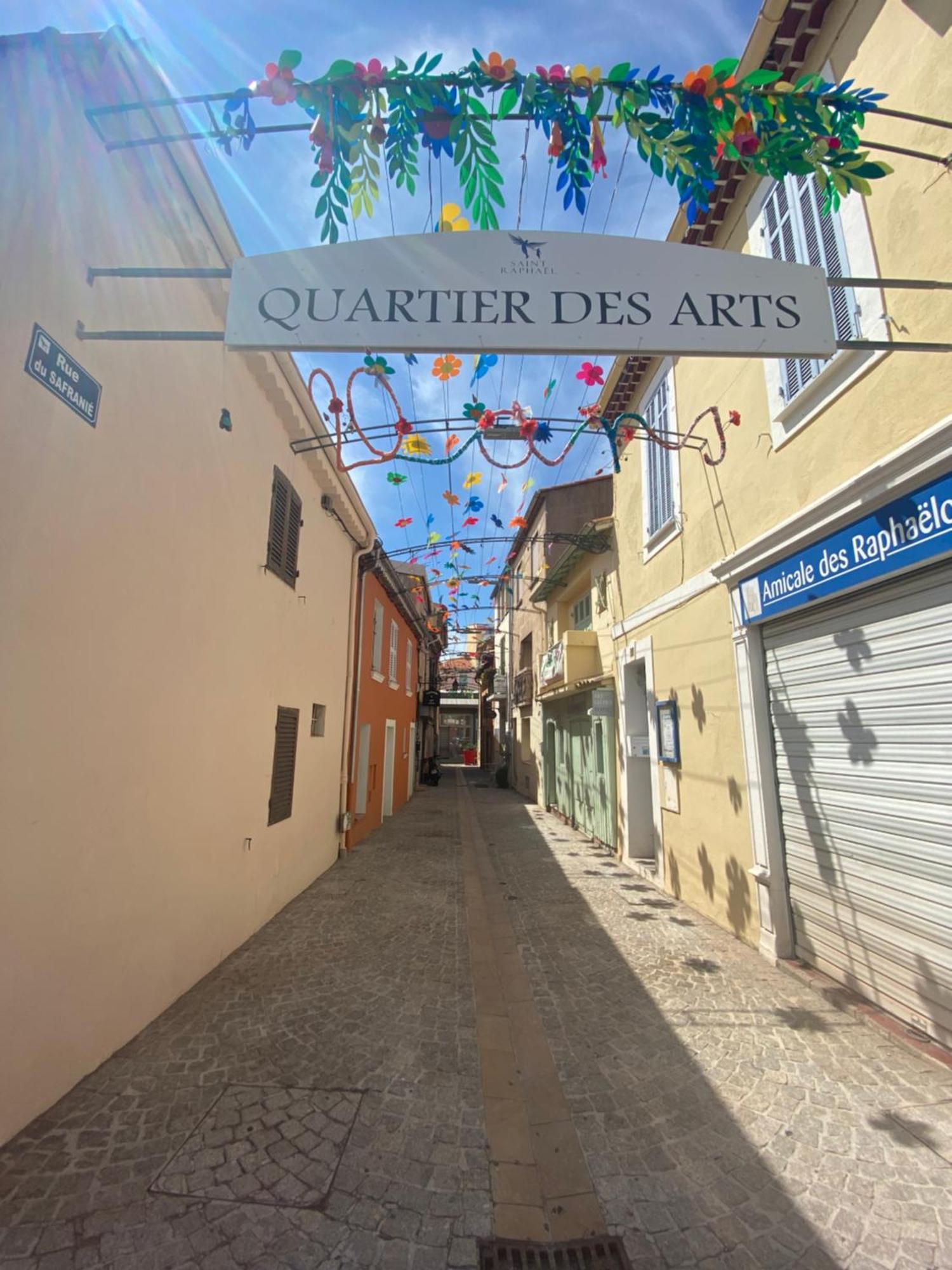 Апартаменты F2 Quartier Des Arts St Raphael Сен-Рафаэль Экстерьер фото